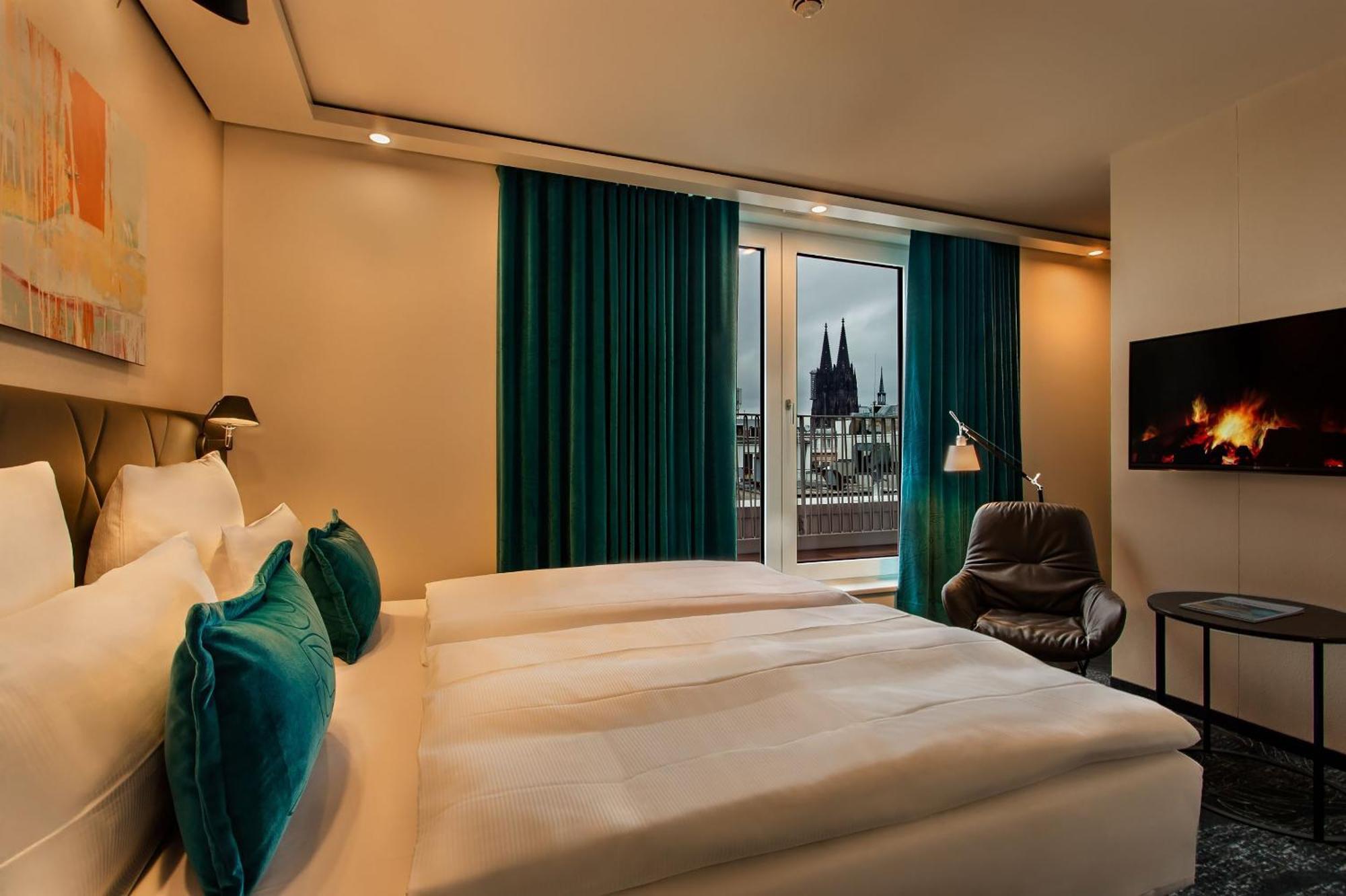 Motel One Koeln-Neumarkt Zewnętrze zdjęcie
