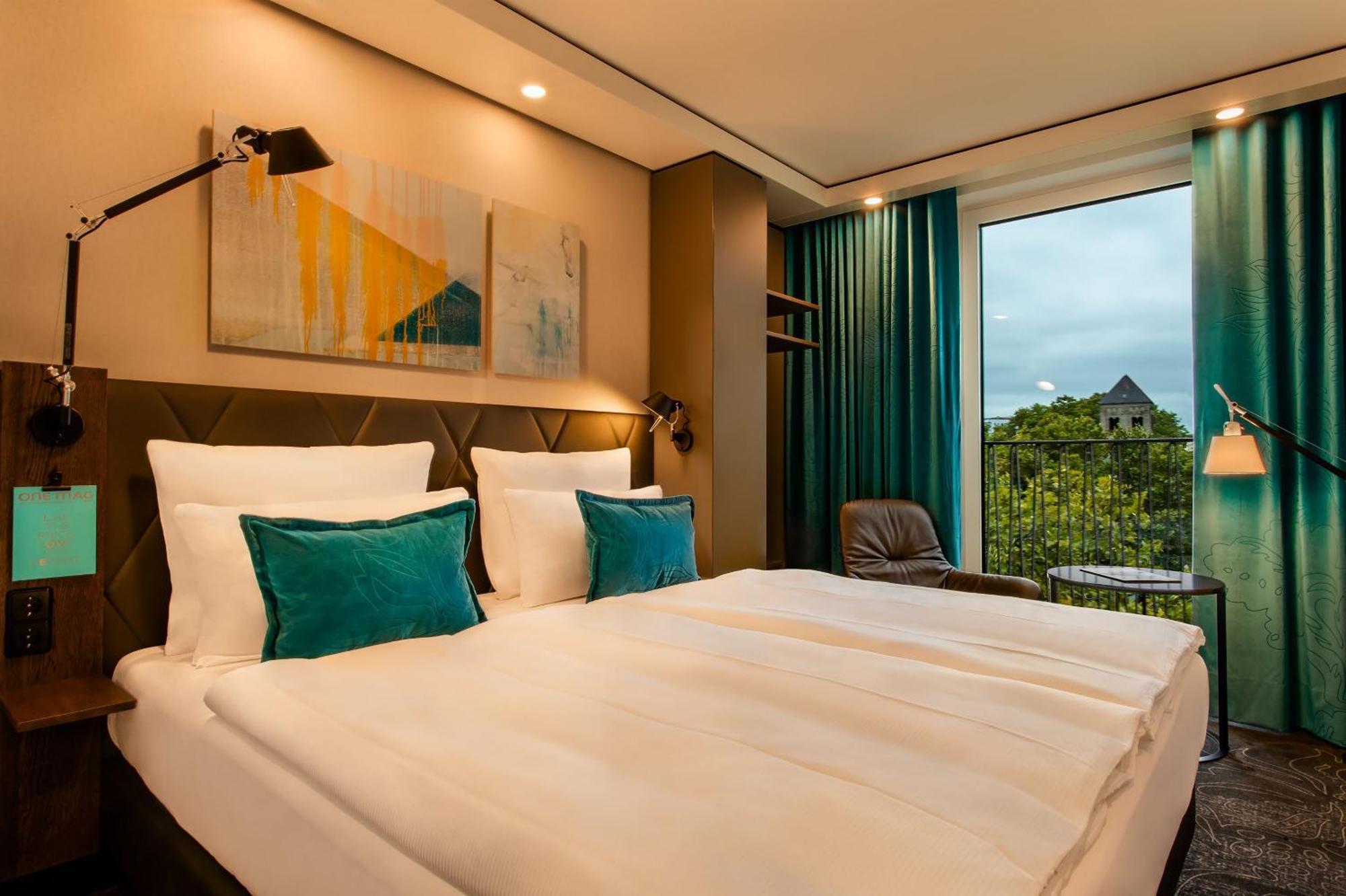 Motel One Koeln-Neumarkt Zewnętrze zdjęcie