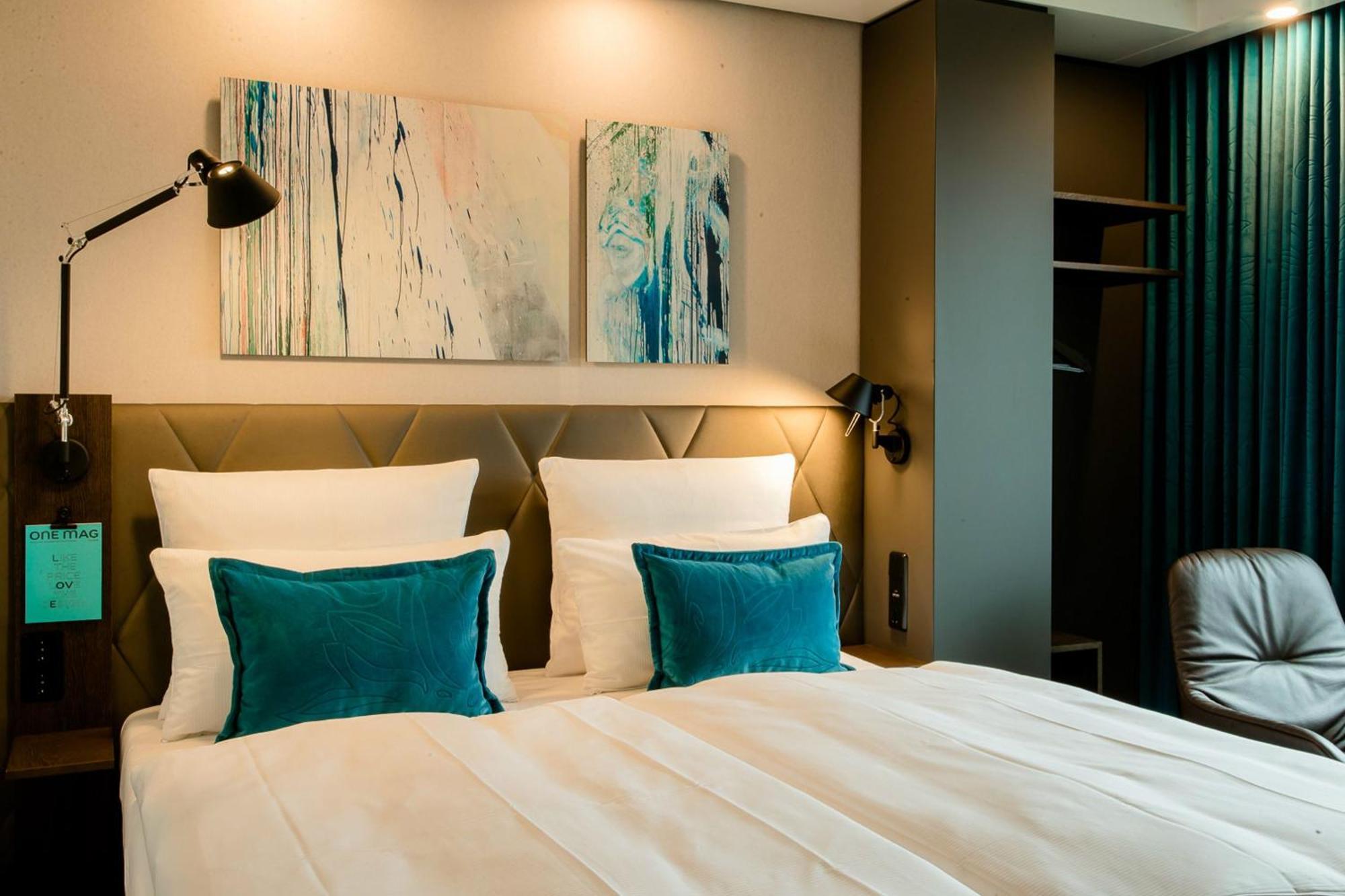 Motel One Koeln-Neumarkt Zewnętrze zdjęcie